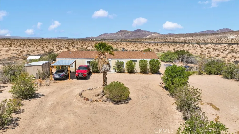 37132 Coyote Lake Rd Newberry Springs, CA 92398