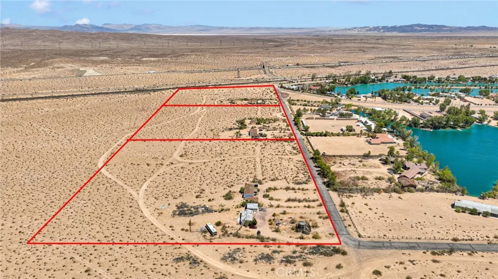 37132 Coyote Lake Rd Newberry Springs, CA 92398