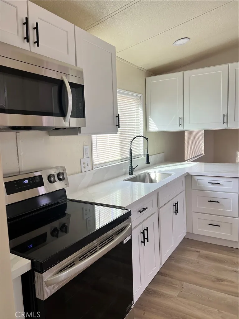 37132 Coyote Lake Rd Newberry Springs, CA 92398
