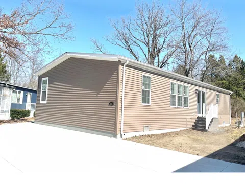 221 Circle Drive #221