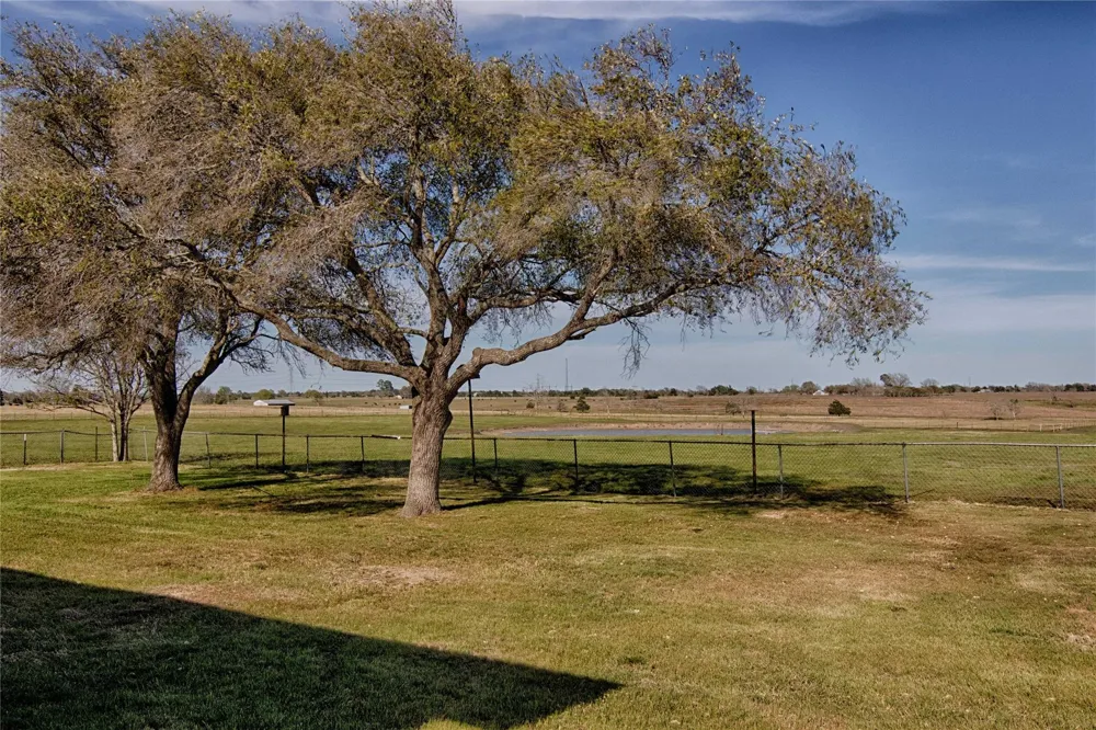 11552 Fm 1383 Schulenburg, TX 78956