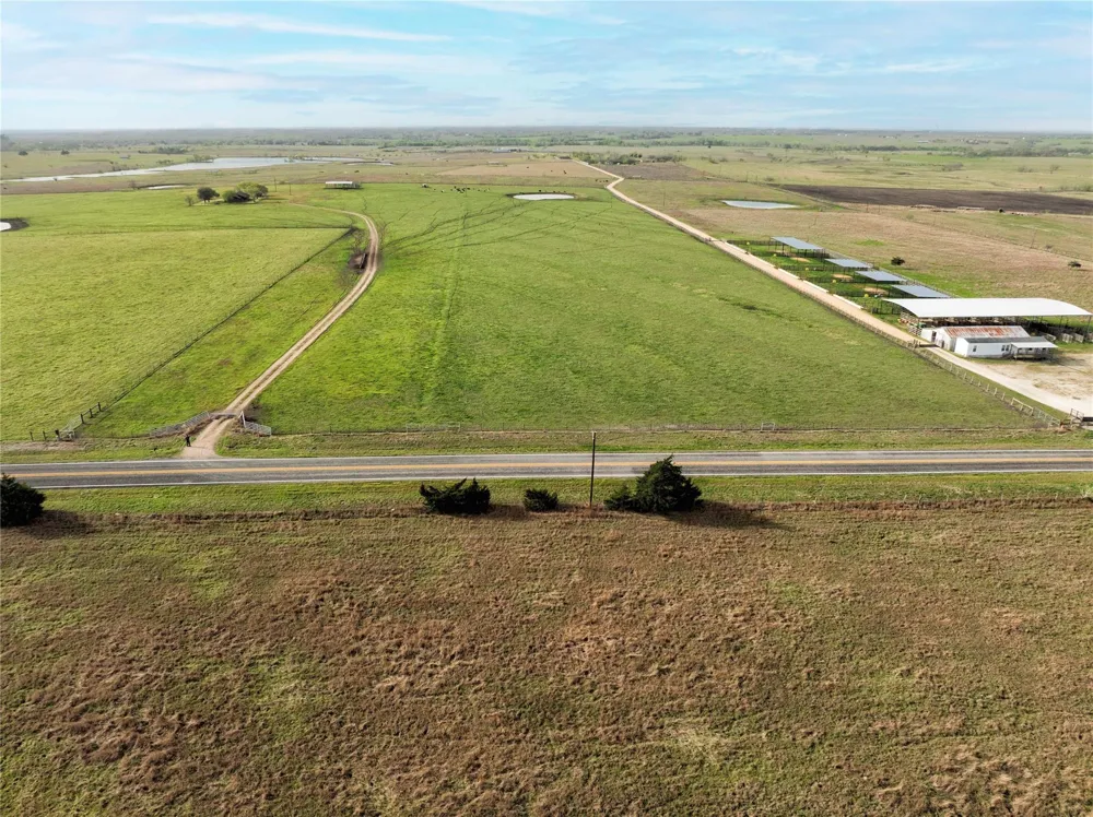 11552 Fm 1383 Schulenburg, TX 78956