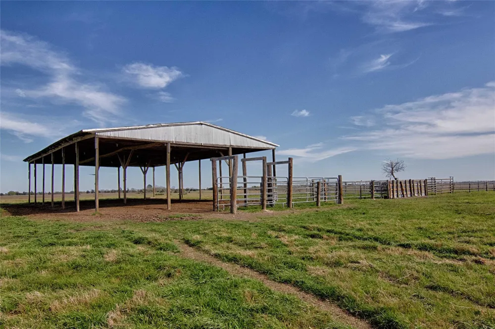 11552 Fm 1383 Schulenburg, TX 78956