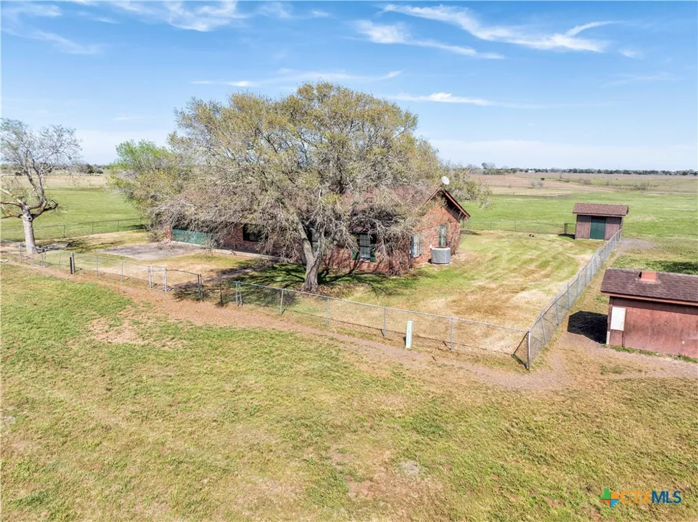 11552 Fm 1383 Schulenburg, TX 78956