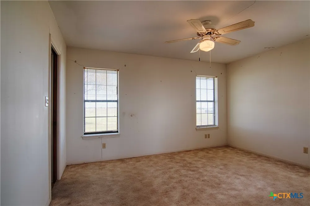 11552 Fm 1383 Schulenburg, TX 78956