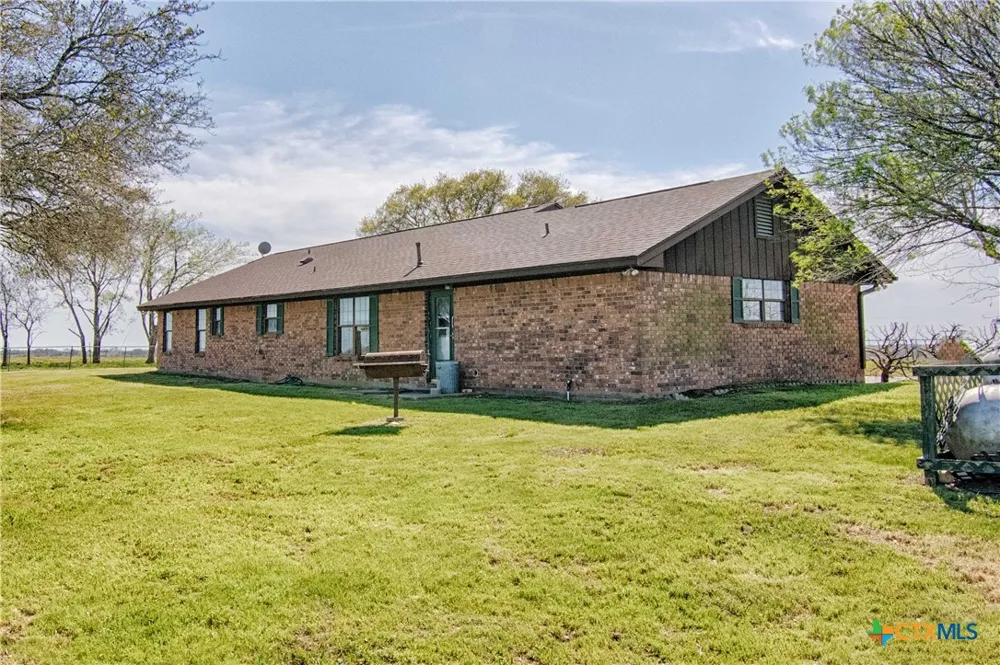 11552 Fm 1383 Schulenburg, TX 78956