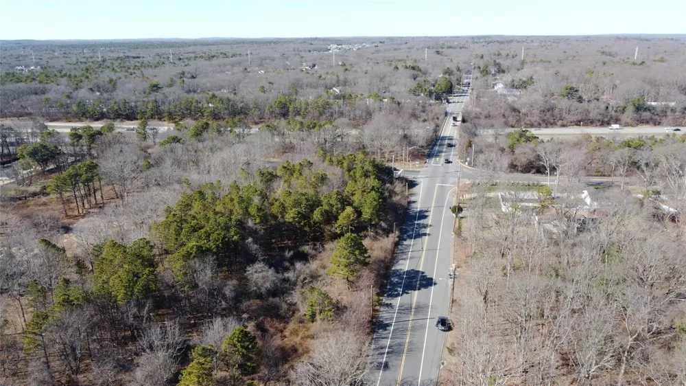 Bellport Avenue Medford, NY 11763