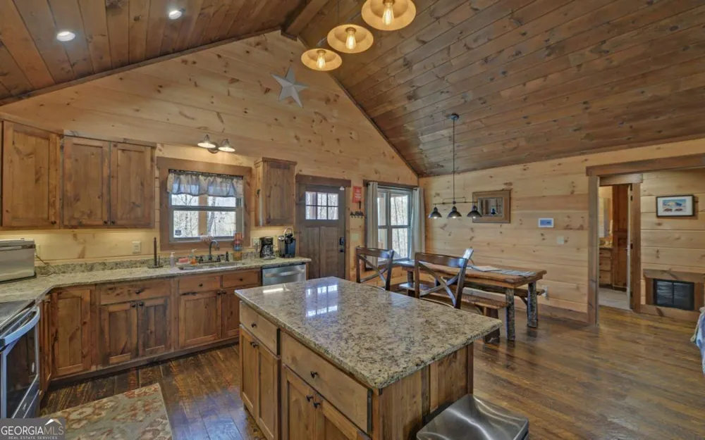 113 Hideaway TRL Copperhill, TN 37317