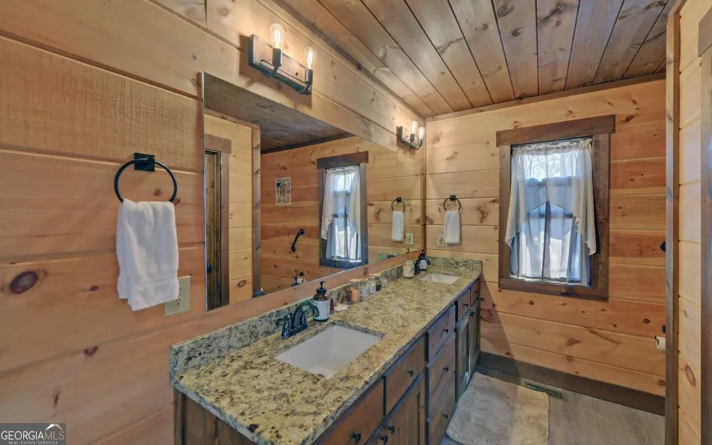 113 Hideaway TRL Copperhill, TN 37317