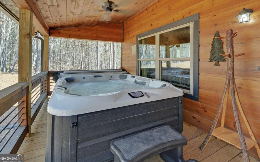 113 Hideaway TRL Copperhill, TN 37317