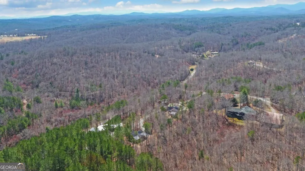 113 Hideaway TRL Copperhill, TN 37317