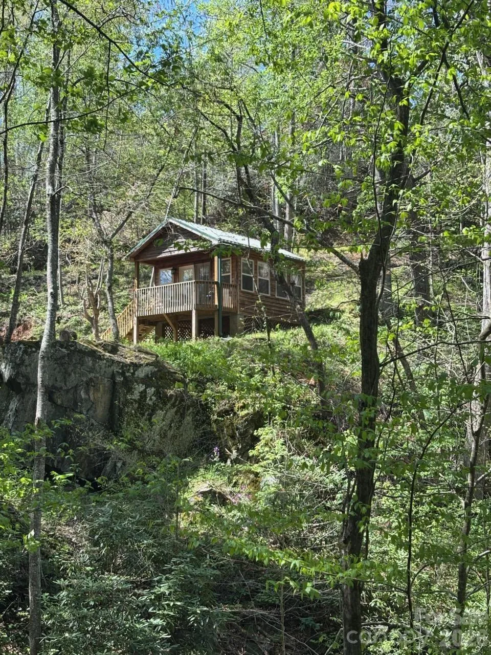 324 Marble Mine Road Bakersville, NC 28705