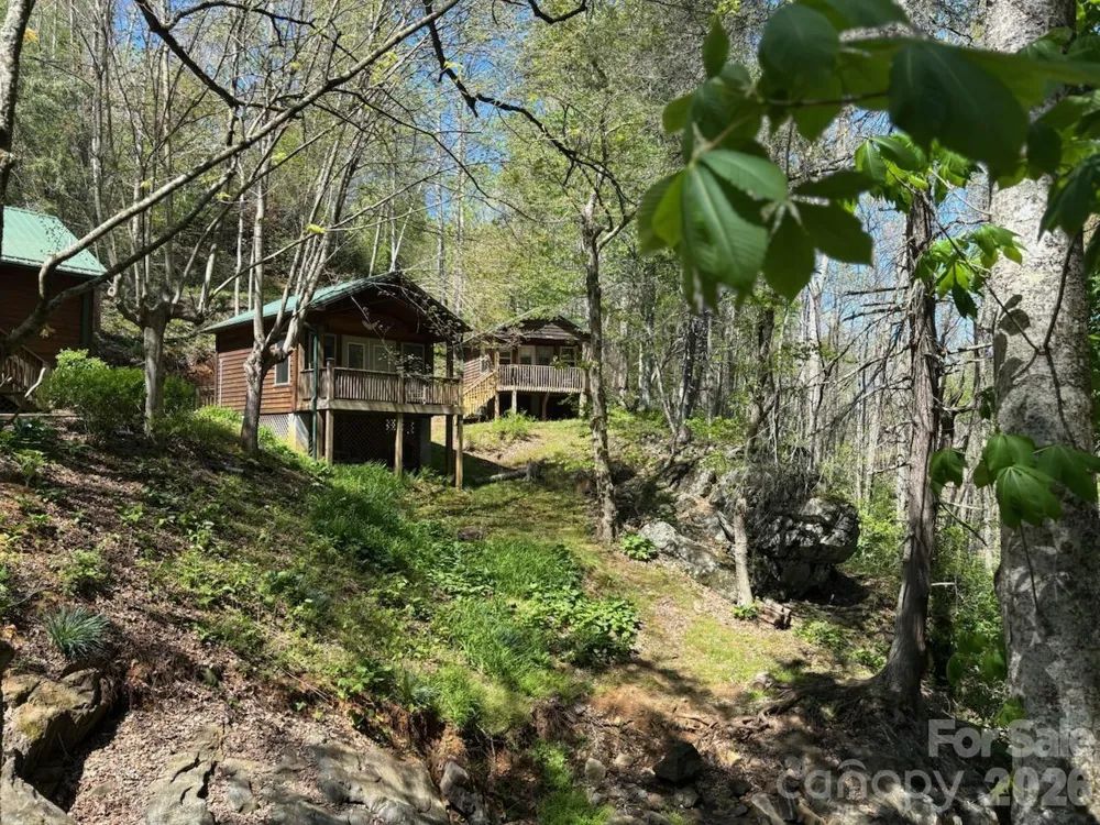 324 Marble Mine Road Bakersville, NC 28705