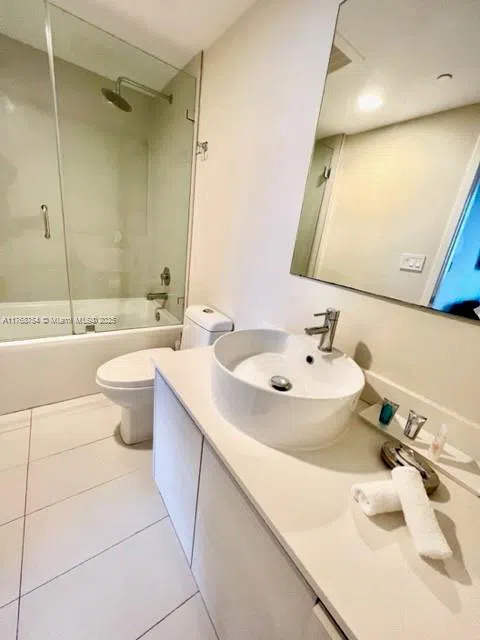 2600 E Hallandale Beach Blvd #T3102 Hallandale Beach, FL 33009