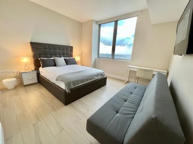 2600 E Hallandale Beach Blvd #T3102 Hallandale Beach, FL 33009