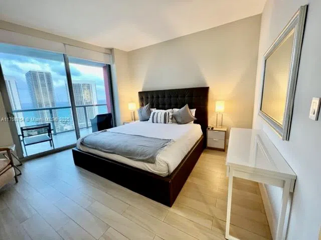 2600 E Hallandale Beach Blvd #T3102 Hallandale Beach, FL 33009