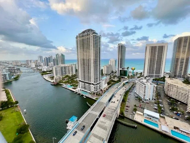 2600 E Hallandale Beach Blvd #T3102 Hallandale Beach, FL 33009
