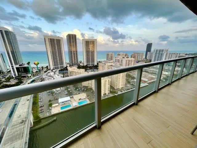 2600 E Hallandale Beach Blvd #T3102 Hallandale Beach, FL 33009
