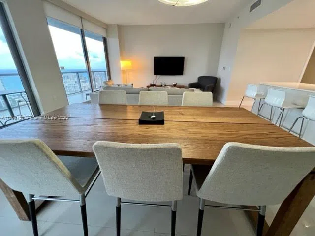 2600 E Hallandale Beach Blvd #T3102 Hallandale Beach, FL 33009