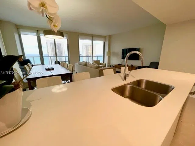 2600 E Hallandale Beach Blvd #T3102 Hallandale Beach, FL 33009