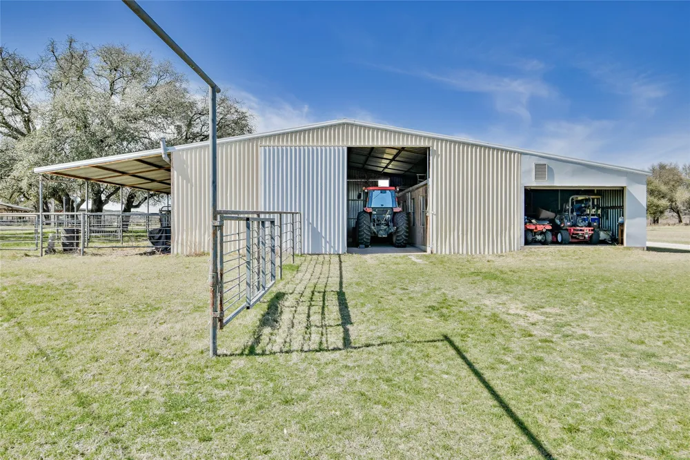 9051 Fm 205 Bluff Dale, TX 76433