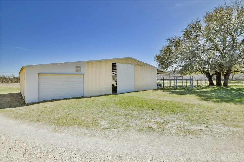 9051 Fm 205 Bluff Dale, TX 76433