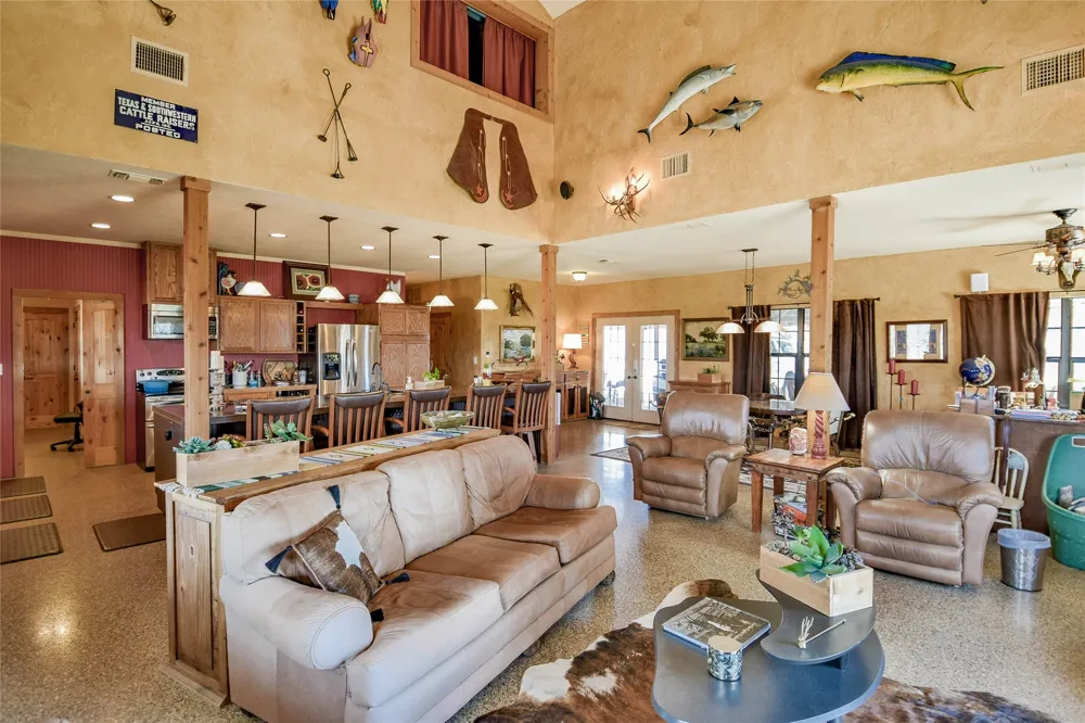 9051 Fm 205 Bluff Dale, TX 76433