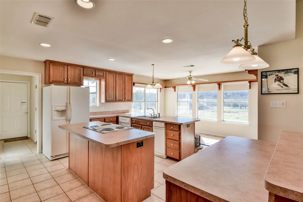 9051 Fm 205 Bluff Dale, TX 76433