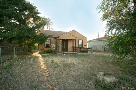7261 Magnolia Street