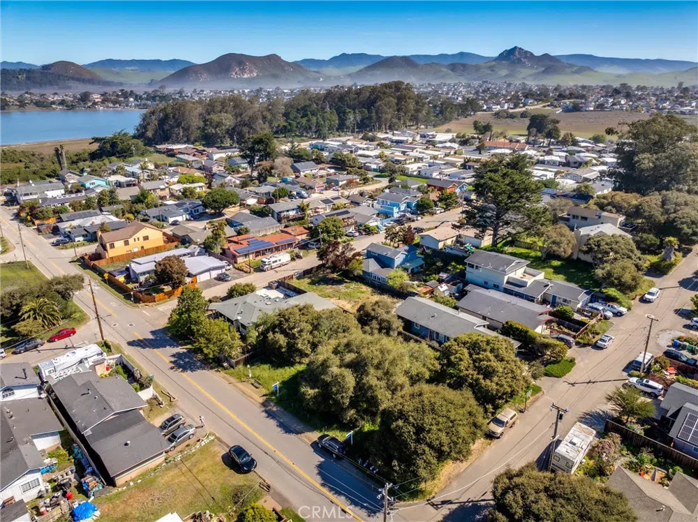 1830 Pine Avenue Los Osos, CA 93402