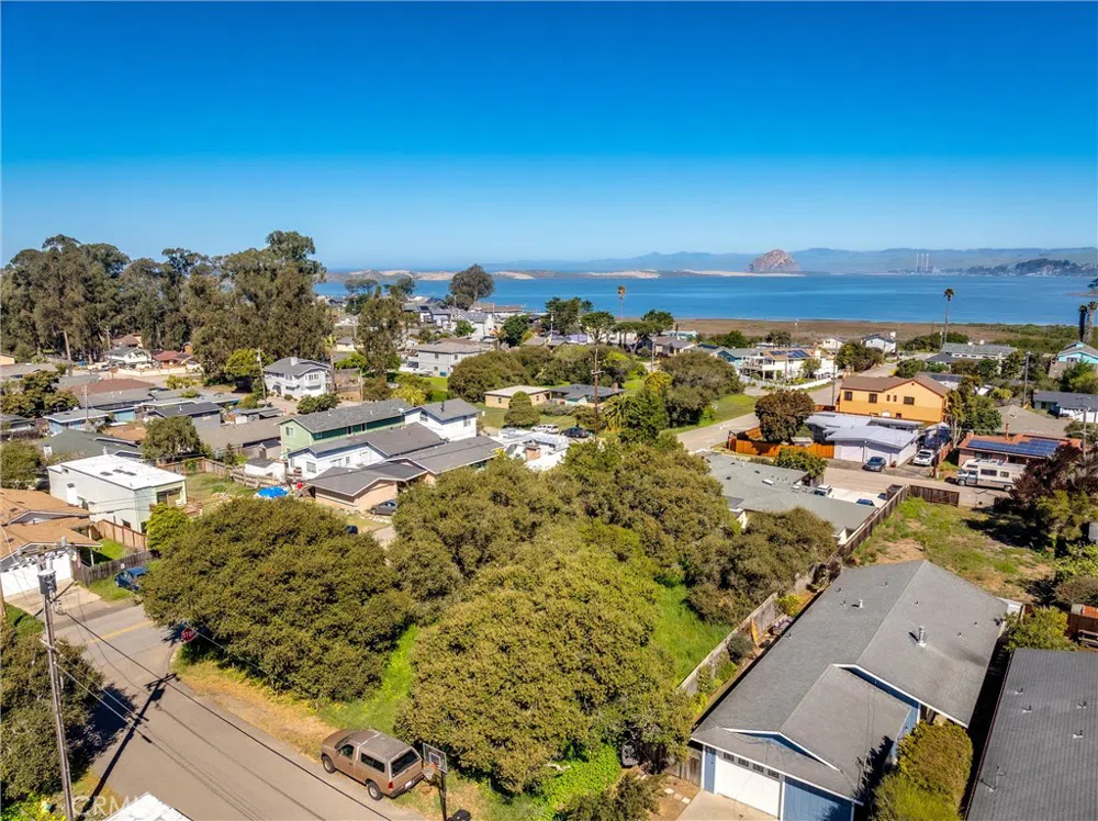 1830 Pine Avenue Los Osos, CA 93402