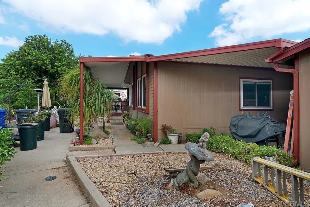 18218 Paradise Mountain Rd Spc 173 #Spc 173 Valley Center, CA 92082