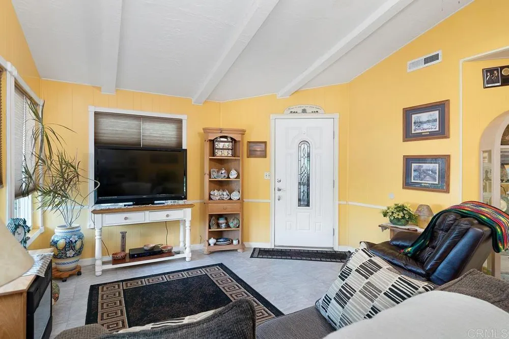 18218 Paradise Mountain Rd Spc 173 #Spc 173 Valley Center, CA 92082