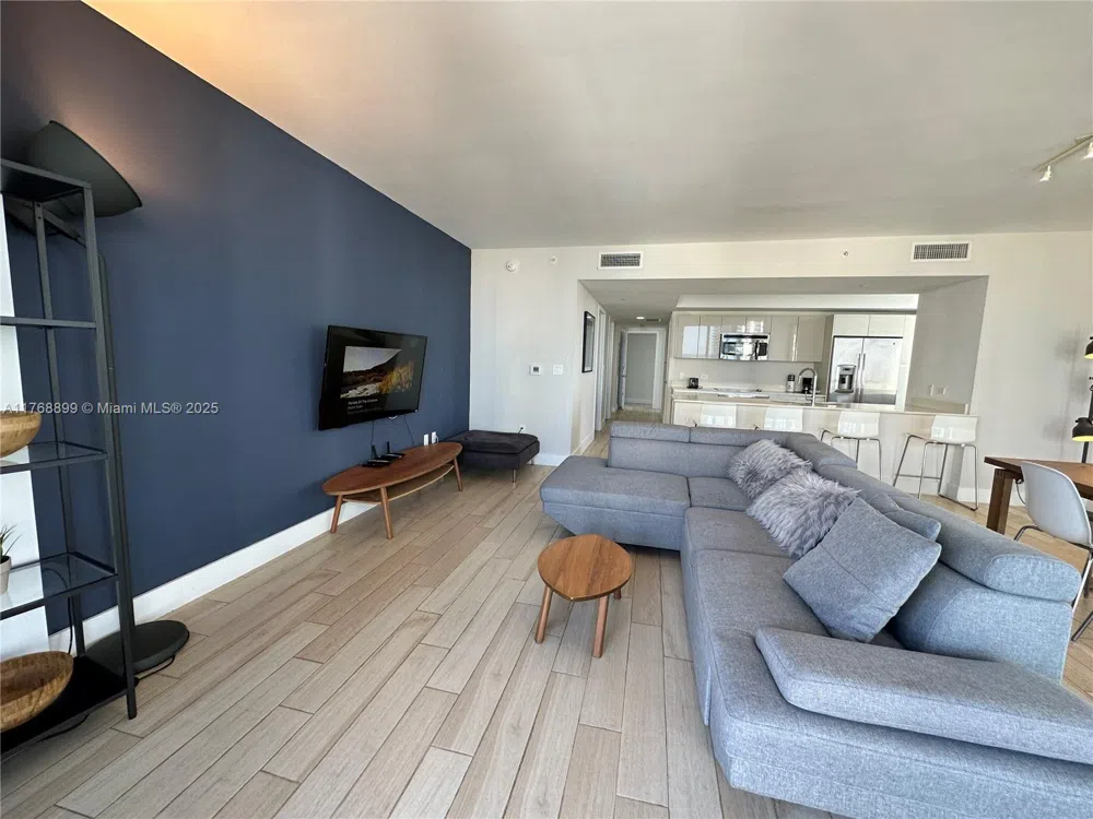 2600 E Hallandale Beach Blvd #T2202 Hallandale Beach, FL 33009