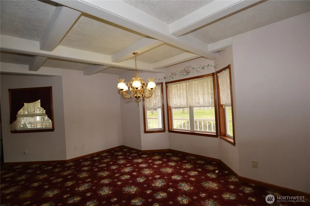 1397 State Route 506 Vader, WA 98593