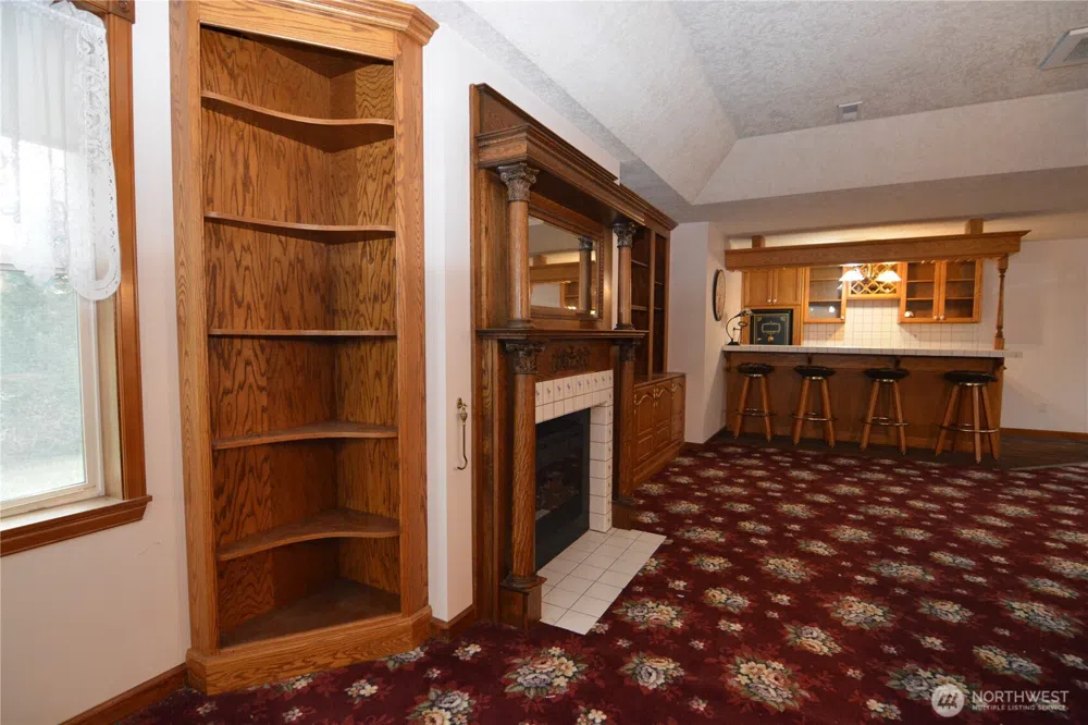 1397 State Route 506 Vader, WA 98593