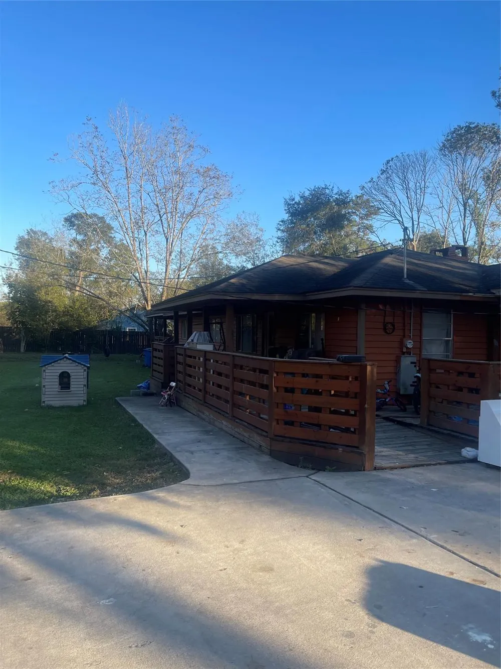 397 County Road 379 Cleveland, TX 77328
