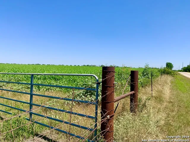 4703 Scenic Lake Dr Schertz, TX 78154