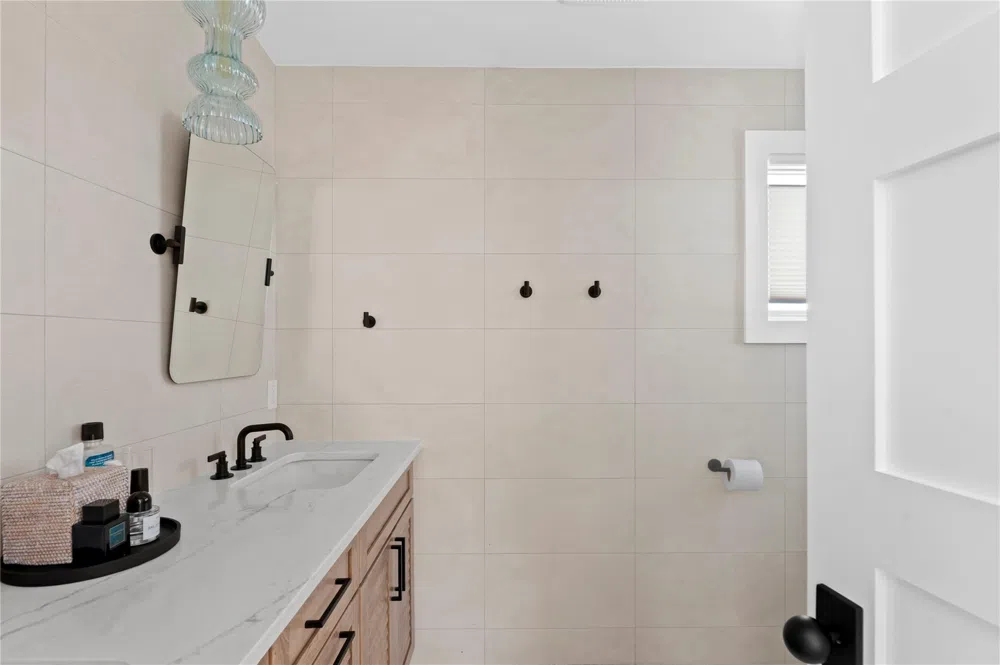 64 Bungalow Walk Ocean Beach, NY 11770