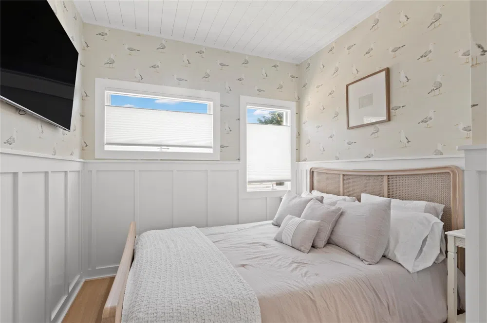64 Bungalow Walk Ocean Beach, NY 11770