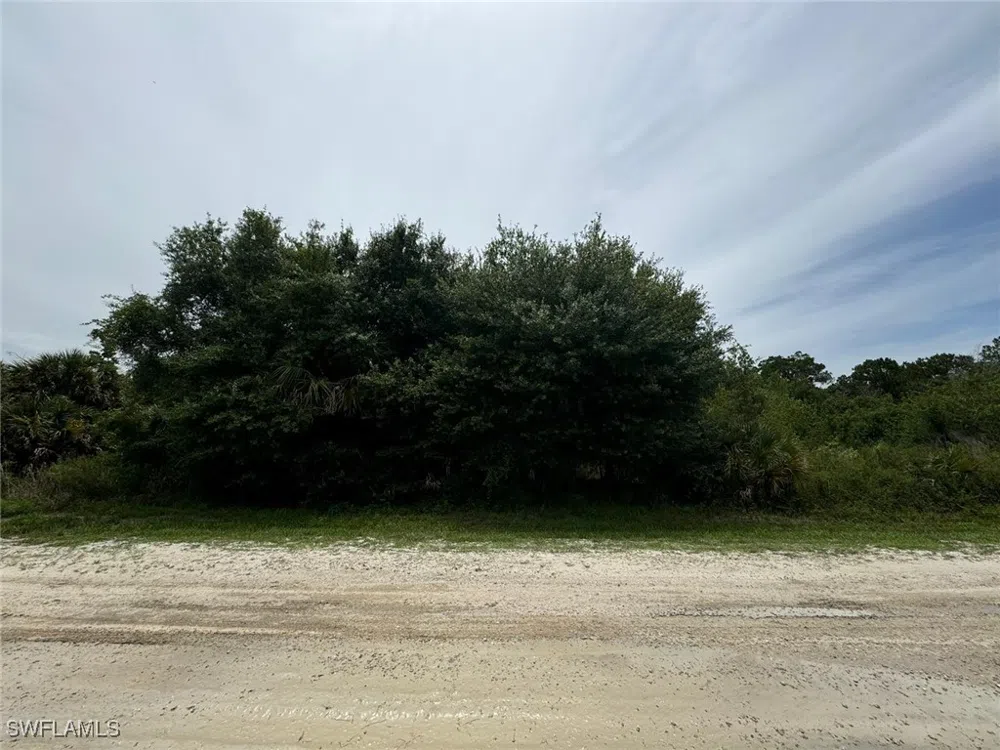 S Kennel Street Clewiston, FL 33440