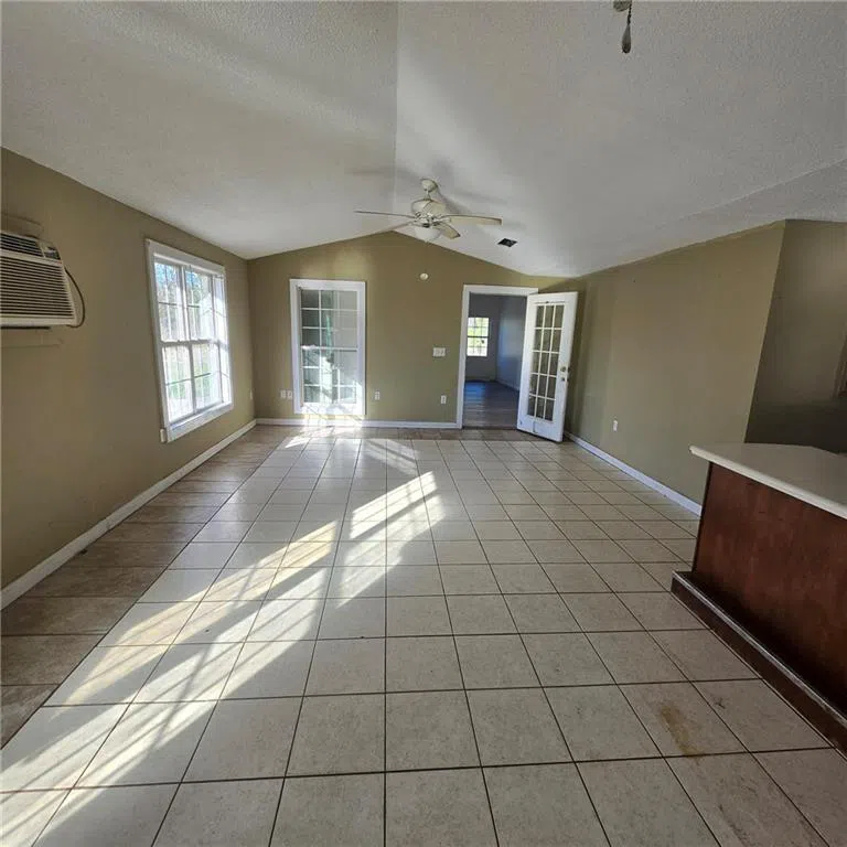 2636 Beechwood Drive Jesup, GA 31545