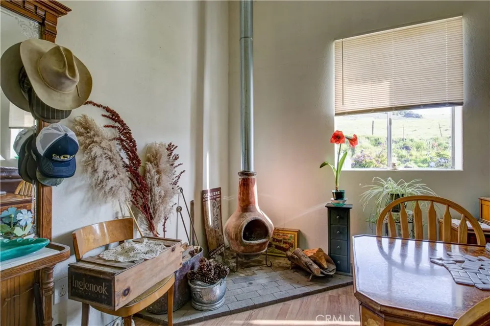 1498 O'Connor Way San Luis Obispo, CA 93405