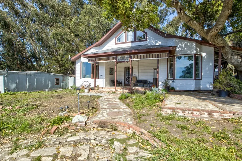 1498 O'Connor Way San Luis Obispo, CA 93405
