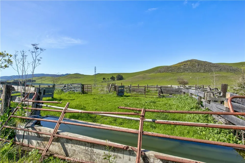 1498 O'Connor Way San Luis Obispo, CA 93405