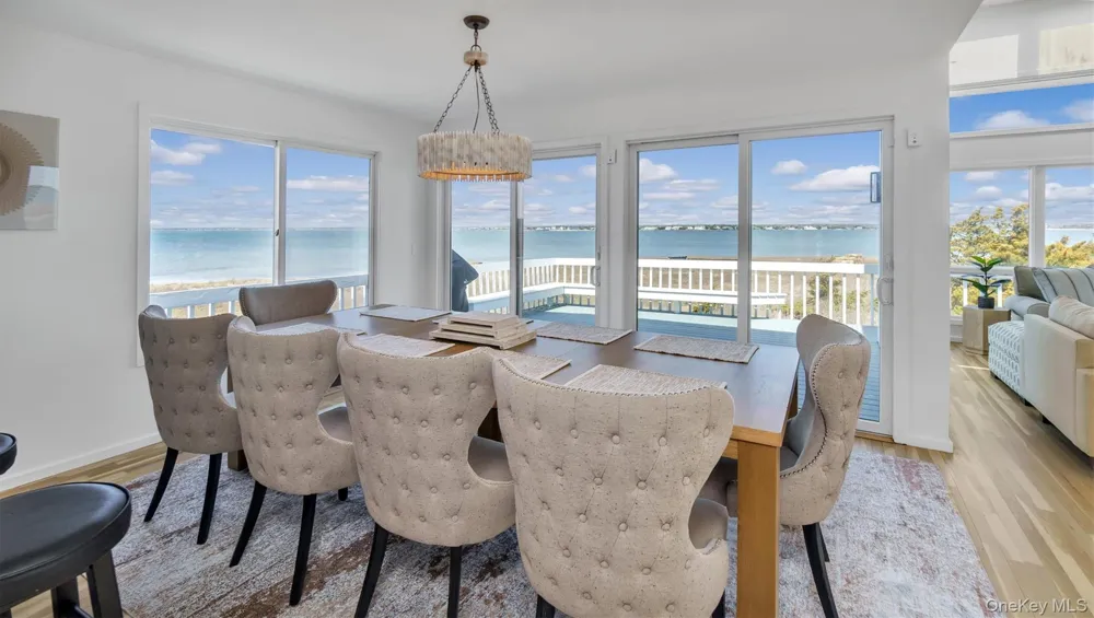 552 Dune Road Westhampton, NY 11977