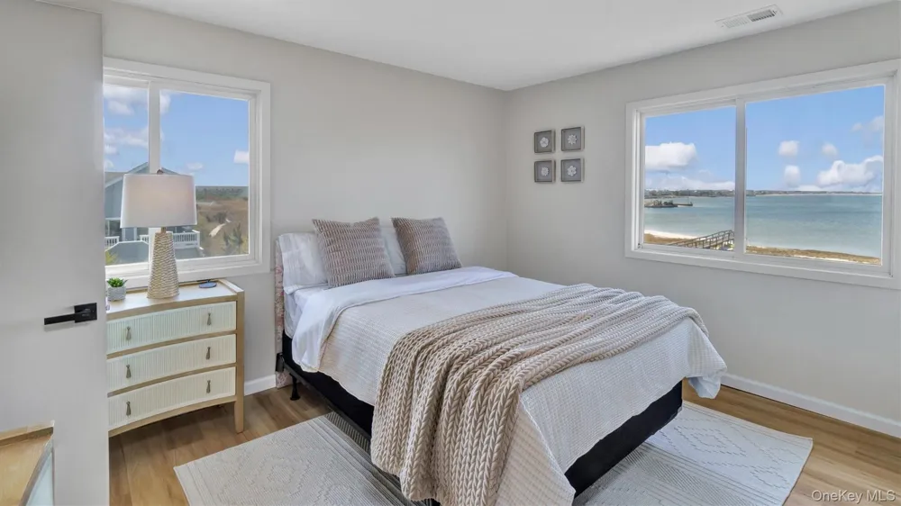 552 Dune Road Westhampton, NY 11977