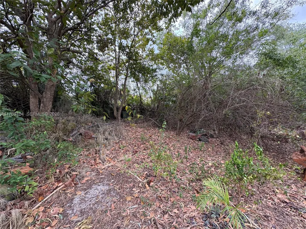 30 Forest Hills Dr Coral Springs, FL 33065