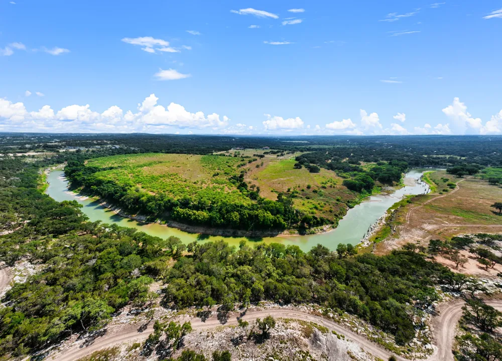 1962 Paradise Parkway Canyon Lake, TX 78133