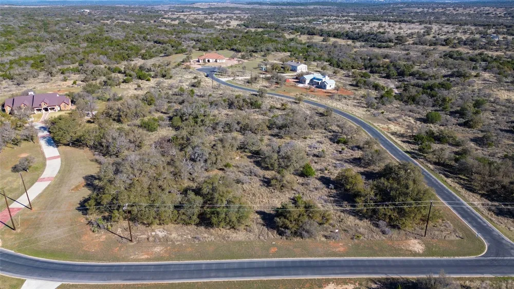 20 Comanche Ridge Round Mountain, TX 78663